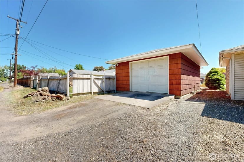Property photo for 1328 Modoc Street, Walla Walla photo 38
