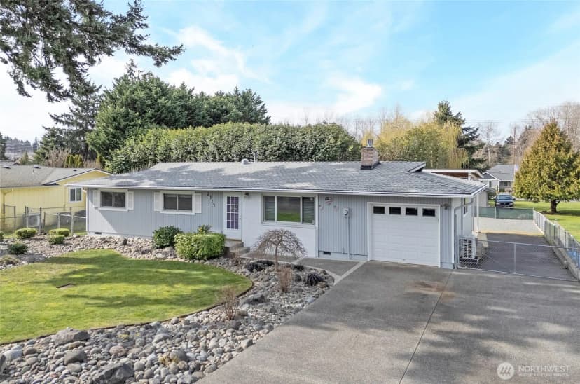 Property photo for 7614 47th Avenue E, Tacoma photo 21