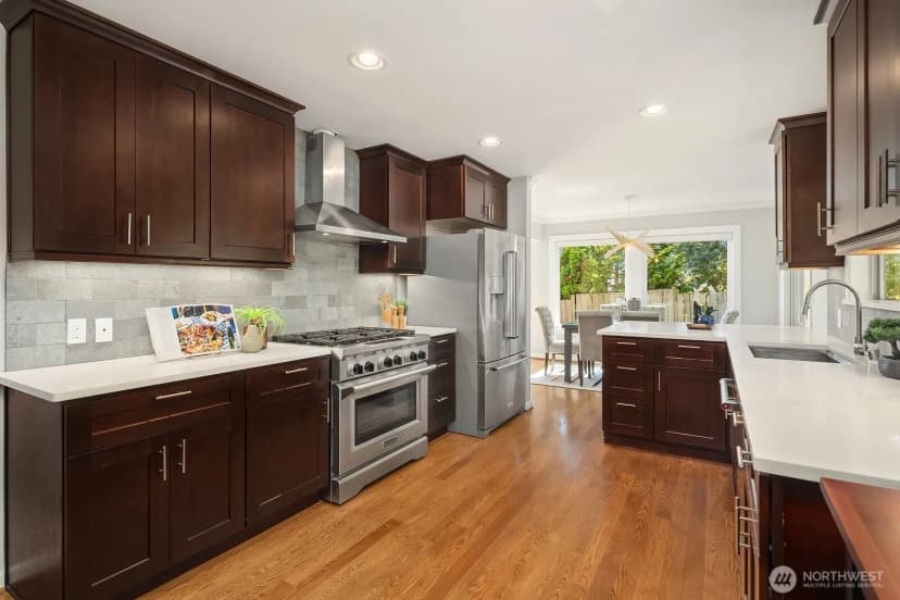 Property photo for 12516 Se 4th Place, Bellevue photo 13