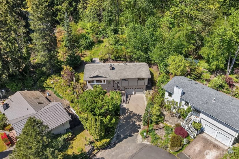 Property photo for 12516 Se 4th Place, Bellevue photo 30