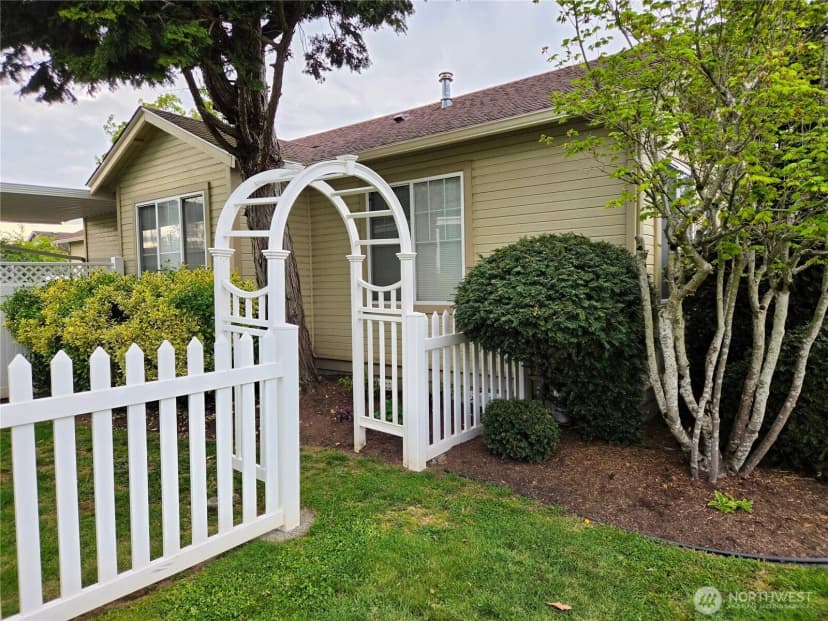 Property photo for 2185 Eastwood Way, Lynden photo 39