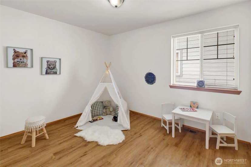 Property photo for 2185 Eastwood Way, Lynden photo 24