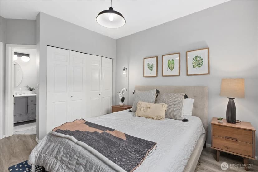 Property photo for 13000 Admiralty Way #d103, Everett photo 15