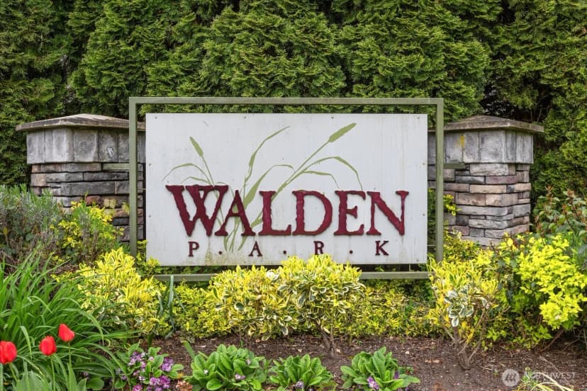 Property photo for 13000 Admiralty Way #d103, Everett photo 29