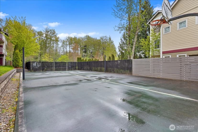 Property photo for 13000 Admiralty Way #d103, Everett photo 27