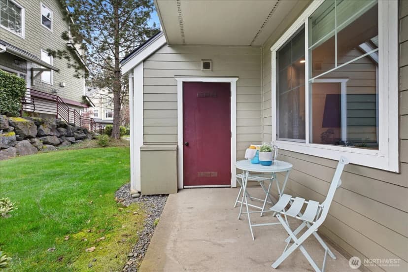 Property photo for 13000 Admiralty Way #d103, Everett photo 21