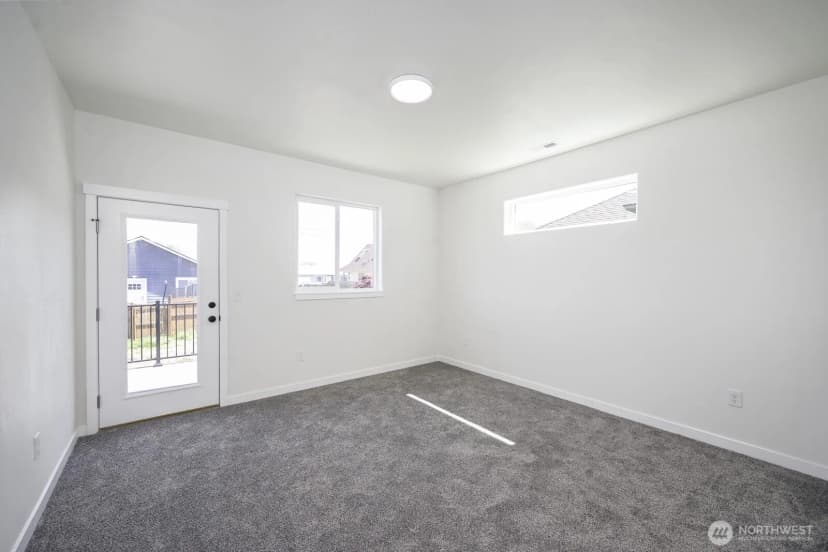 Property photo for 624 Aster Street S, Soap Lake photo 11