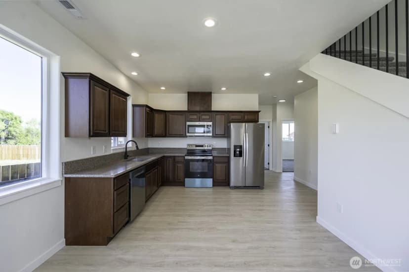 Property photo for 624 Aster Street S, Soap Lake photo 6
