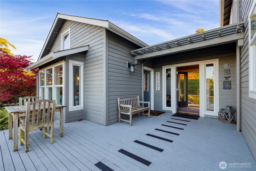 Property photo for 806 Nw Alexander Street, Coupeville photo 6