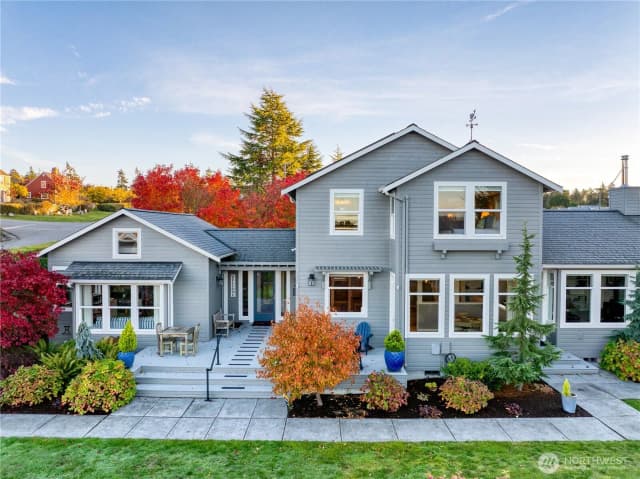 Property photo for 806 Nw Alexander Street, Coupeville photo 4