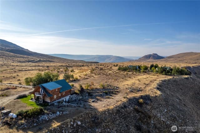 Property photo for 391 Indian Dan Canyon Road, Brewster photo 4