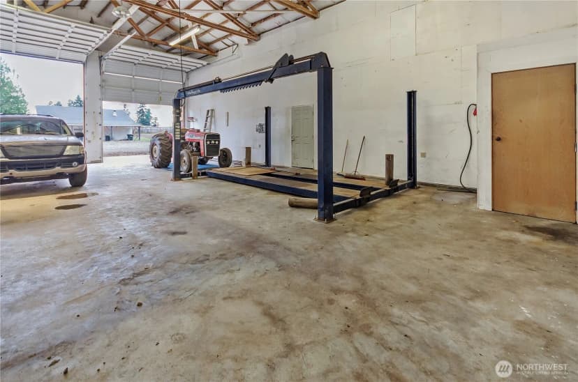 Property photo for 22015 146th Avenue E, Graham photo 38