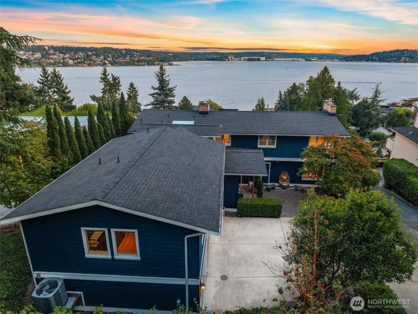 Property photo for 8246 E Mercer Way, Mercer Island photo 34
