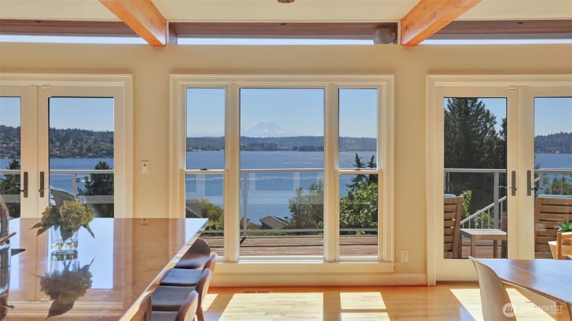 Property photo for 8246 E Mercer Way, Mercer Island photo 7