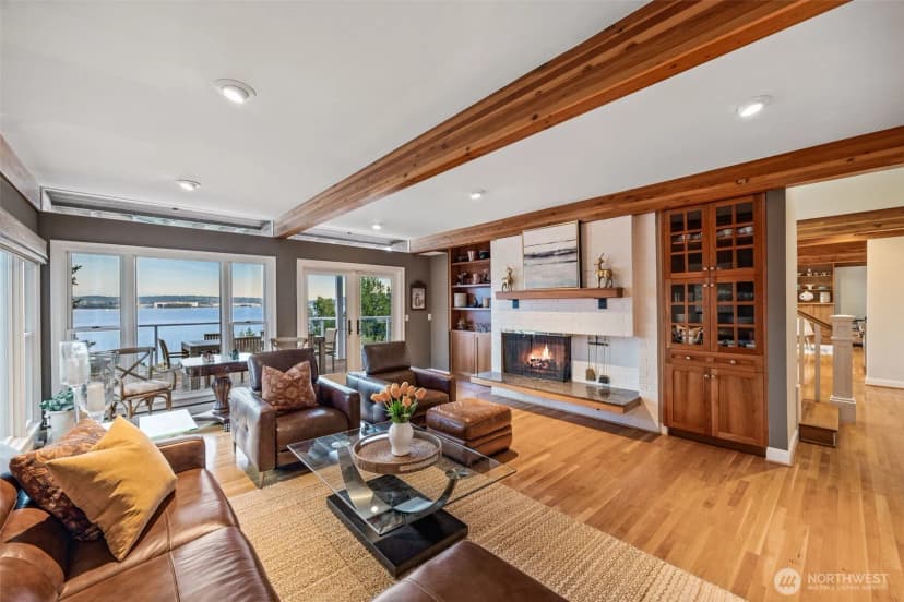 Property photo for 8246 E Mercer Way, Mercer Island photo 10