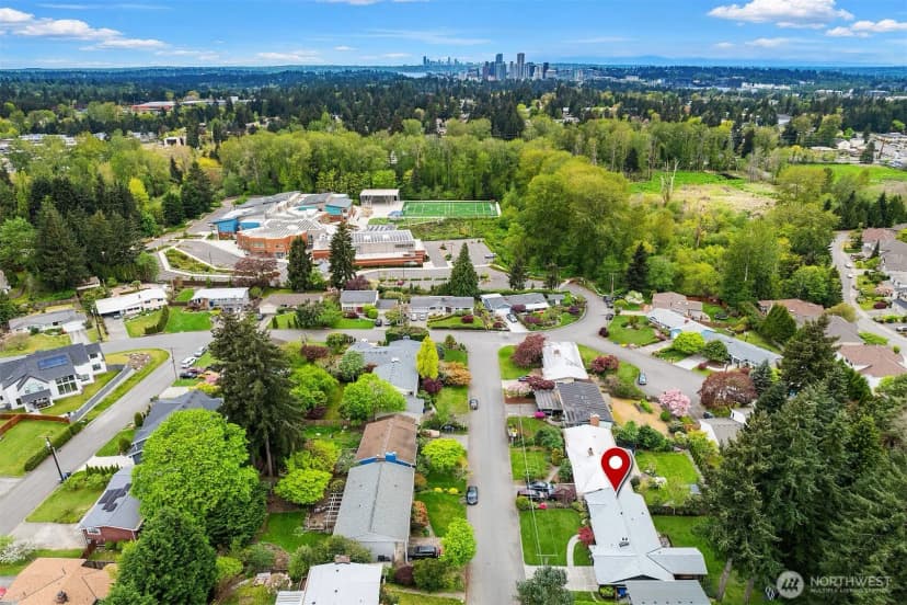 Property photo for 15238 Ne 3rd Place, Bellevue photo 32