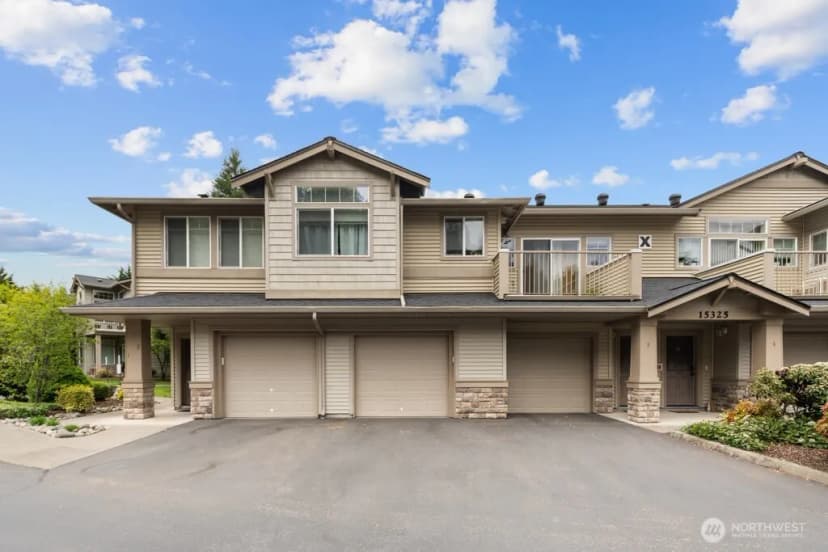 Property photo for 15325 Se 155th Place #x1, Renton