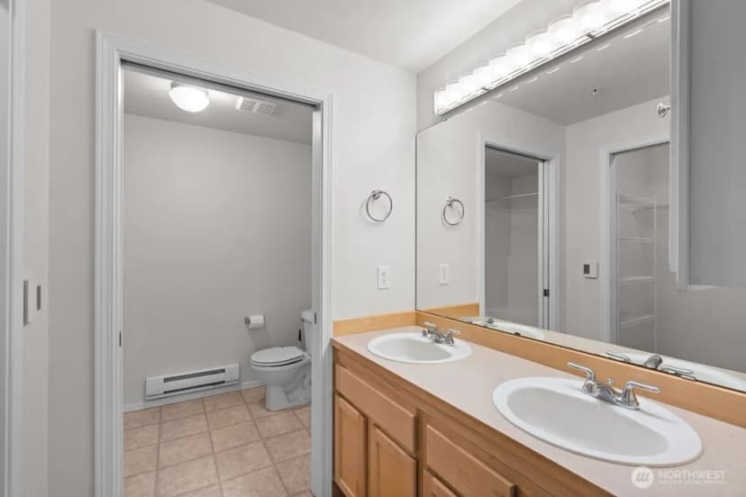 Property photo for 15325 Se 155th Place #x1, Renton photo 9