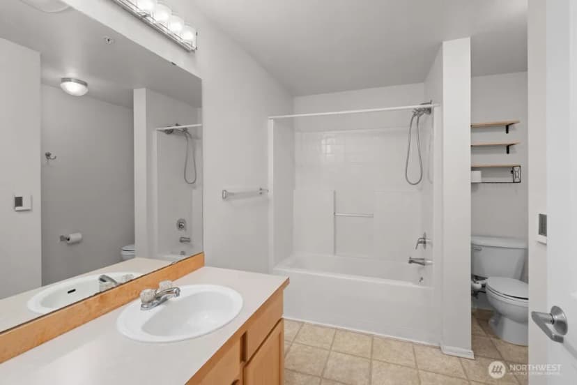 Property photo for 15325 Se 155th Place #x1, Renton photo 7