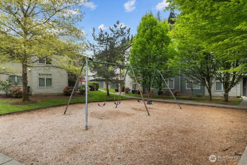 Property photo for 15325 Se 155th Place #x1, Renton photo 19