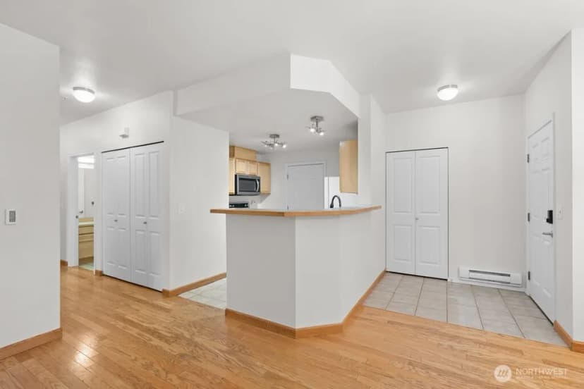 Property photo for 15325 Se 155th Place #x1, Renton photo 5