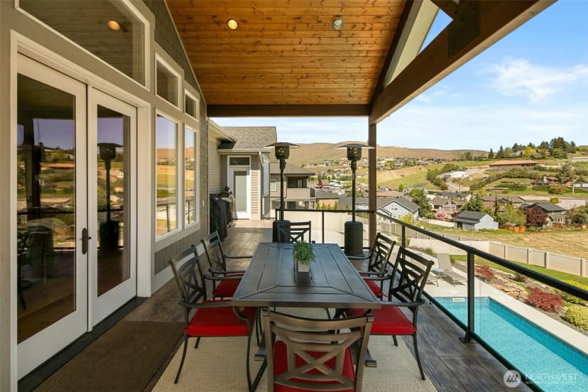 Property photo for 850 Autumn Crest Drive, Wenatchee photo 37