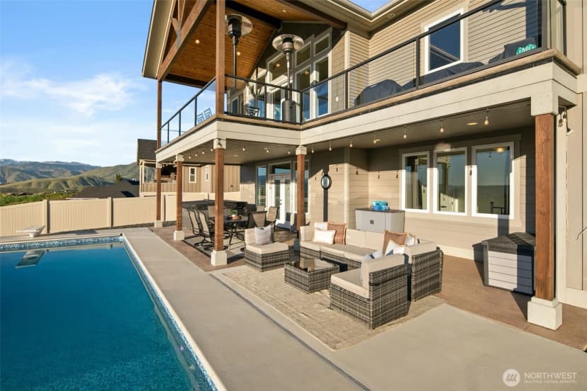 Property photo for 850 Autumn Crest Drive, Wenatchee photo 31