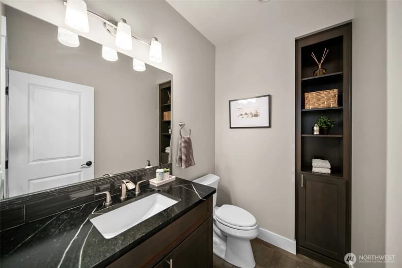 Property photo for 850 Autumn Crest Drive, Wenatchee photo 17