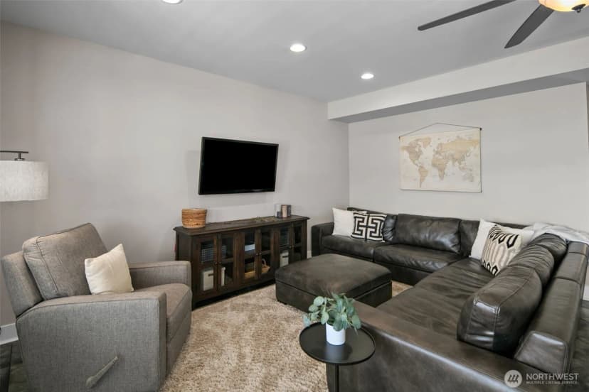 Property photo for 850 Autumn Crest Drive, Wenatchee photo 26