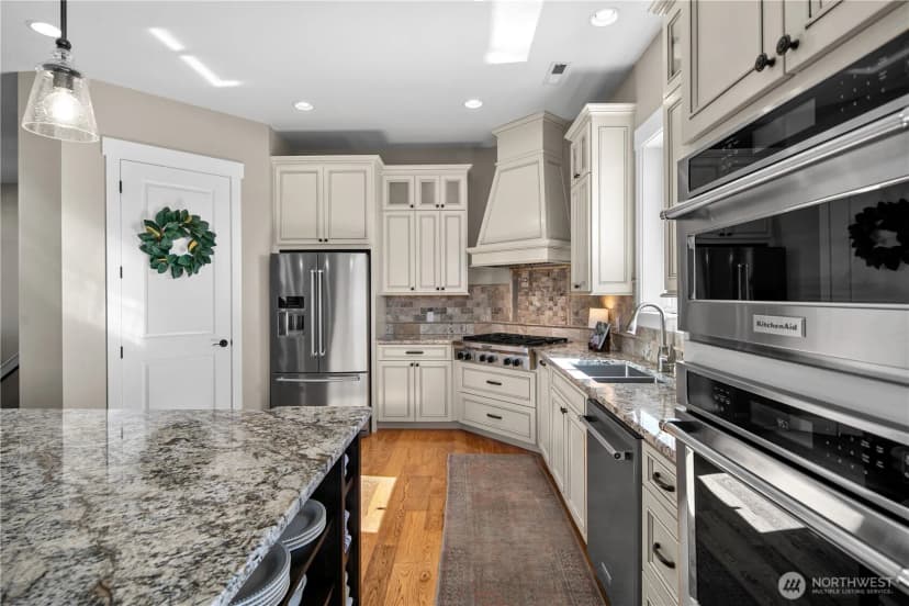 Property photo for 850 Autumn Crest Drive, Wenatchee photo 12