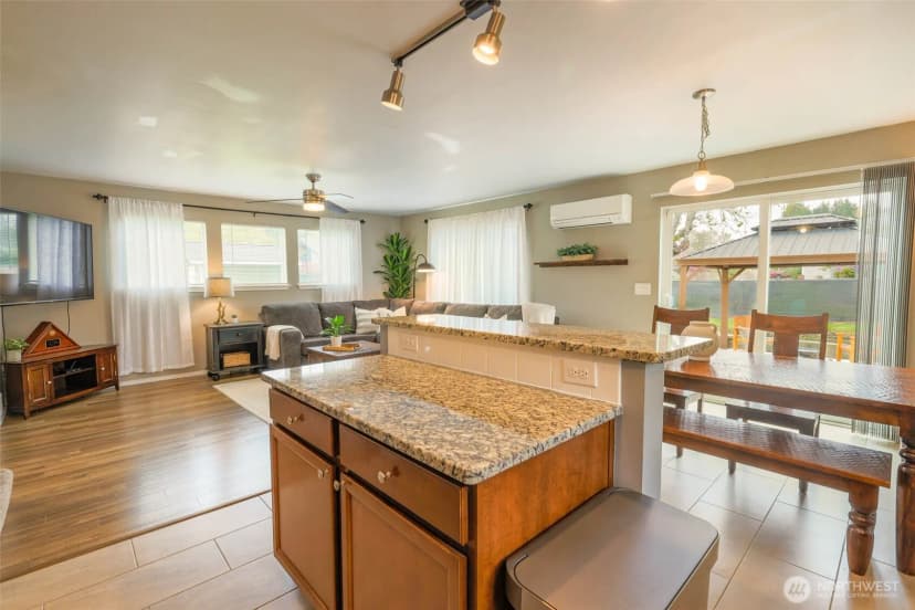 Property photo for 720 Satsop Street N, Montesano photo 10