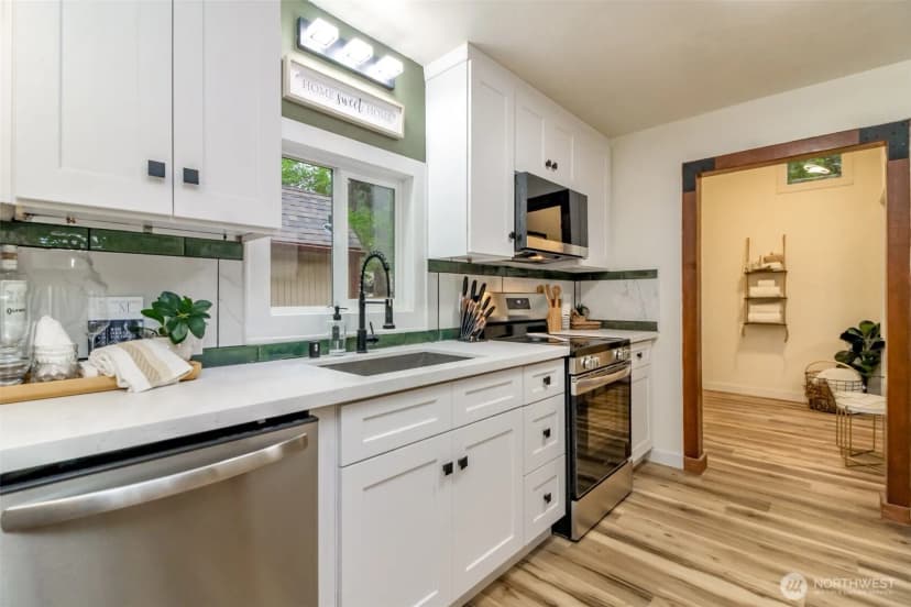 Property photo for 16900 Kalmia Court Se, Yelm photo 13
