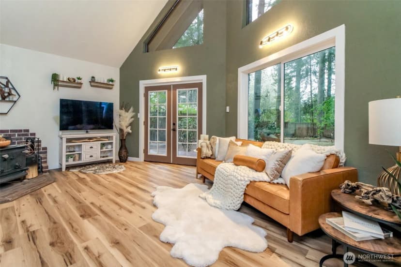 Property photo for 16900 Kalmia Court Se, Yelm photo 5