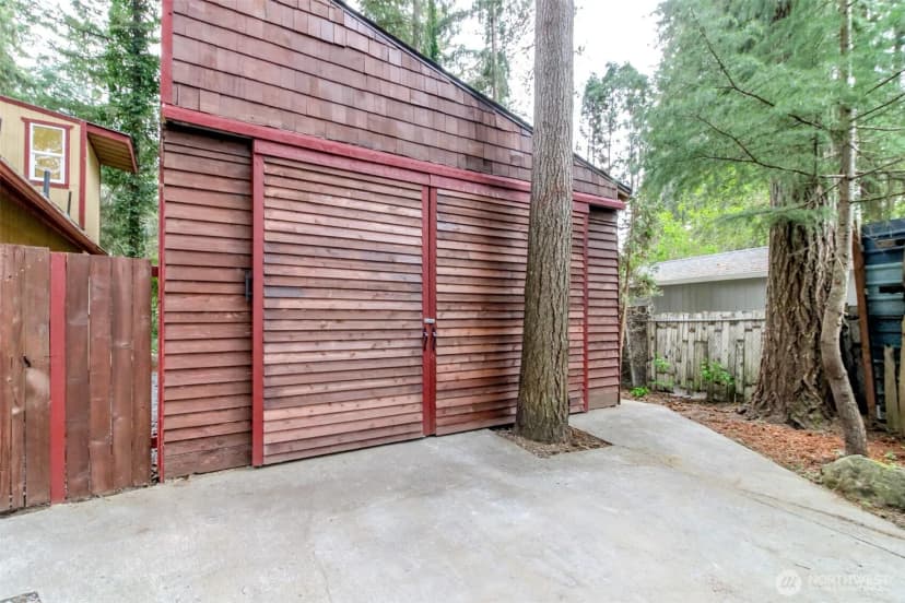 Property photo for 16900 Kalmia Court Se, Yelm photo 24
