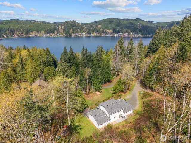 Property photo for 508 Summit Lake Shore Drive Nw, Olympia