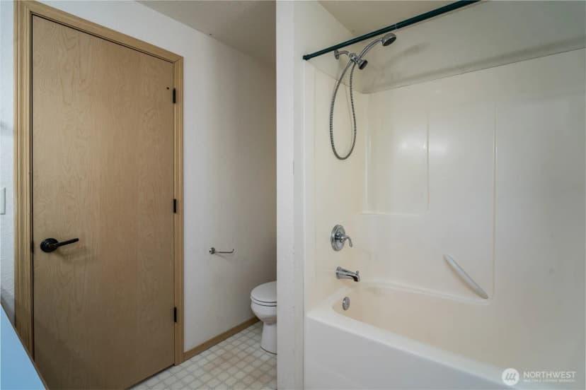 Property photo for 4511 Carver Street Se, Olympia photo 23