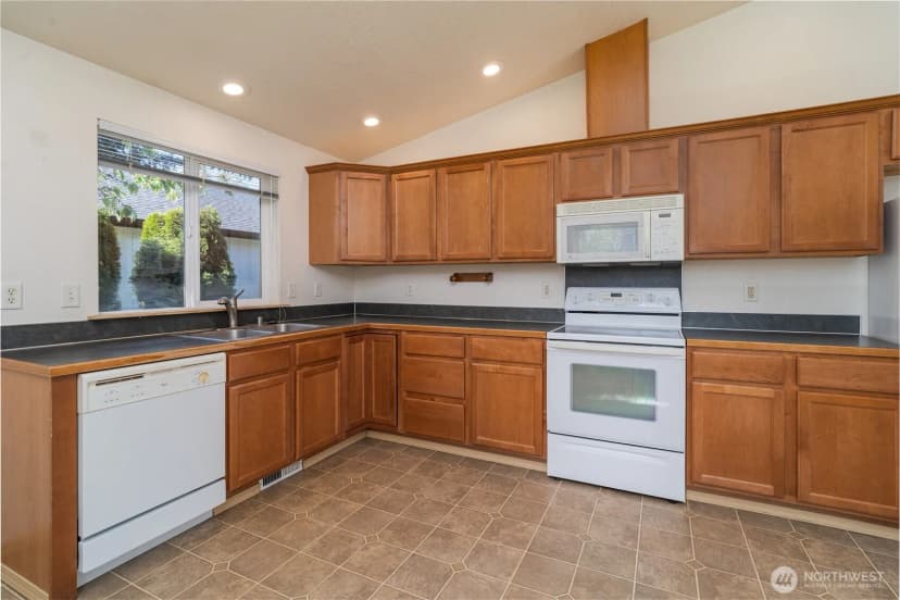 Property photo for 4511 Carver Street Se, Olympia photo 12
