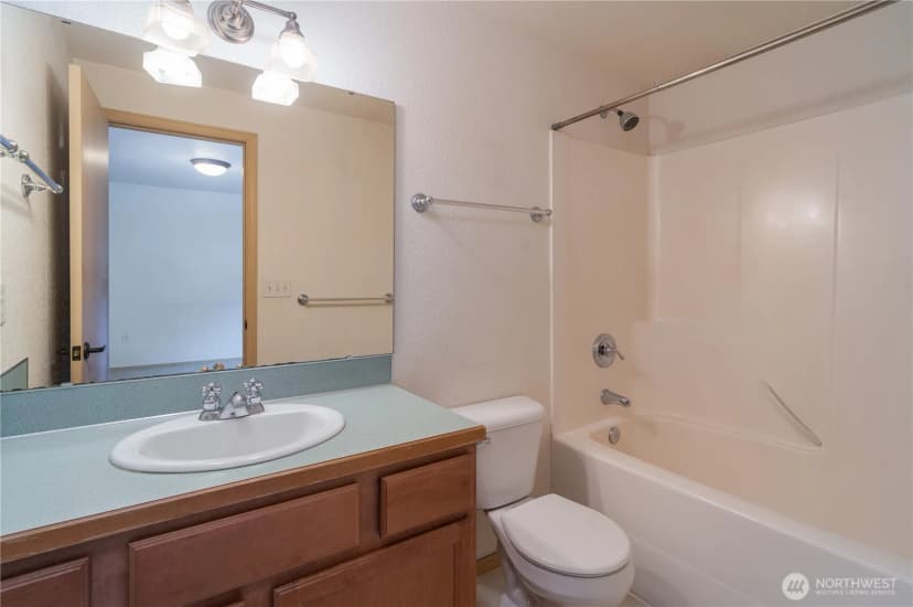 Property photo for 4511 Carver Street Se, Olympia photo 17