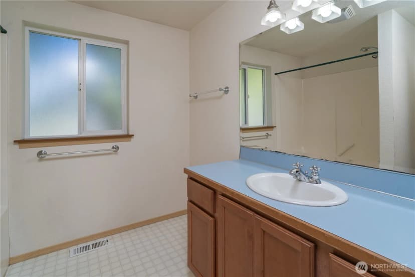 Property photo for 4511 Carver Street Se, Olympia photo 22