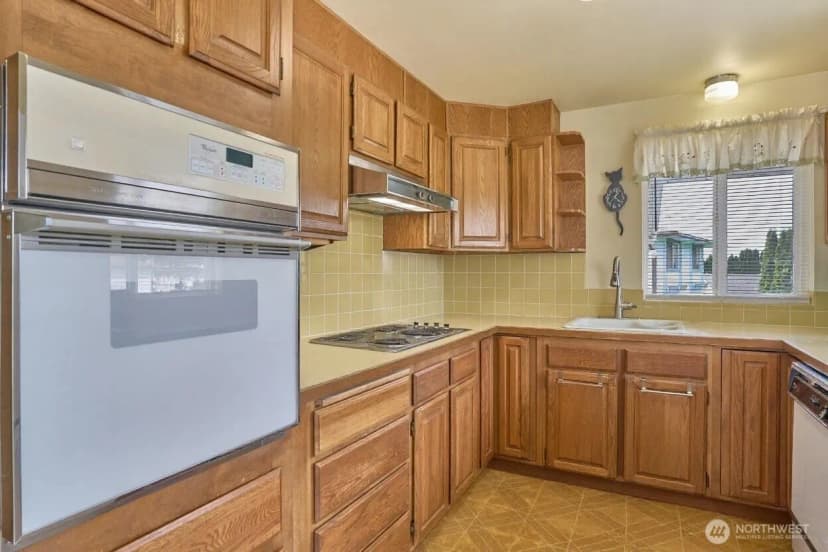 Property photo for 22617 108th Se, Kent photo 14