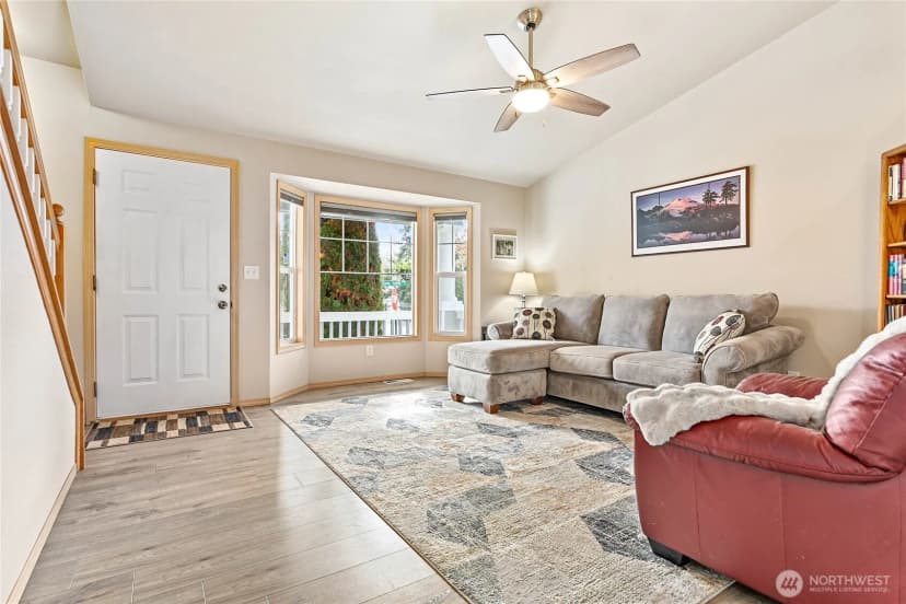 Property photo for 3601 Orange Blossom Court, Bellingham photo 5