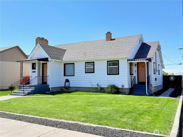 Property photo for 206 S Alder Street, Odessa photo 2