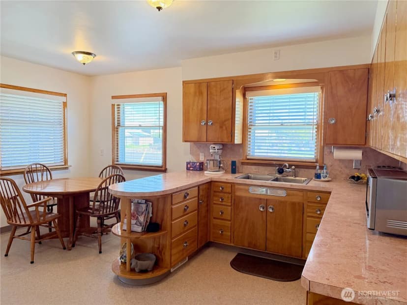 Property photo for 206 S Alder Street, Odessa photo 13