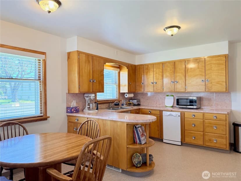 Property photo for 206 S Alder Street, Odessa photo 16