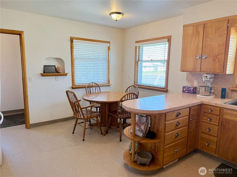 Property photo for 206 S Alder Street, Odessa photo 14