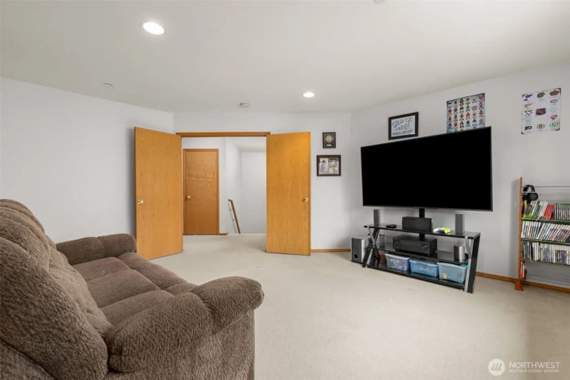 Property photo for 1822 Fisher Avenue, Dupont photo 14