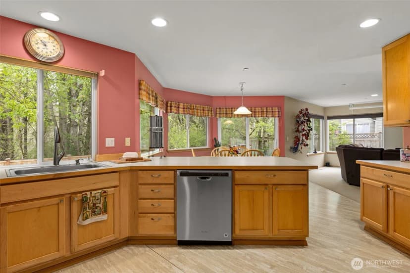 Property photo for 1822 Fisher Avenue, Dupont photo 9