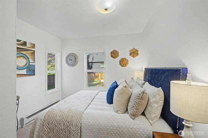 Property photo for 14019 23rd Avenue Ne, Seattle photo 17