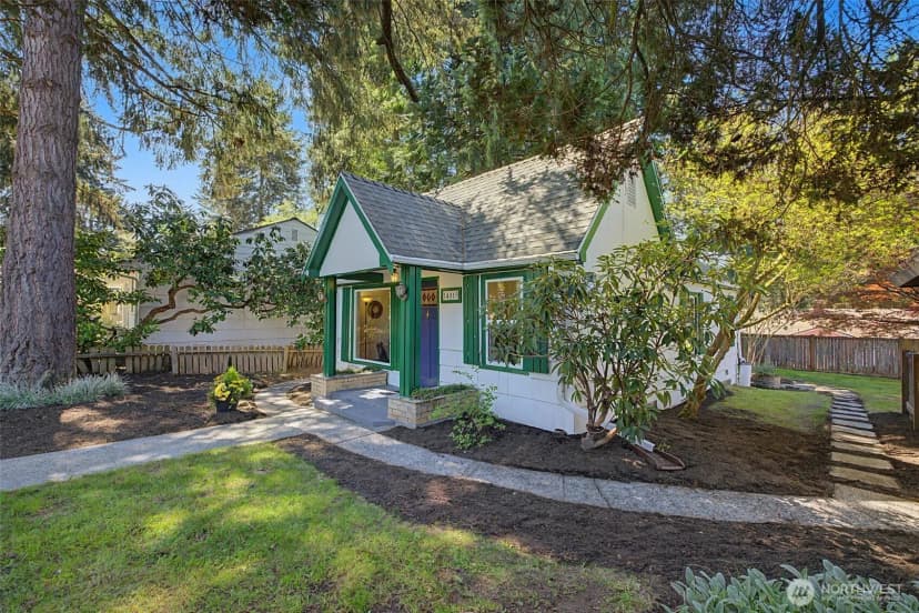 Property photo for 14019 23rd Avenue Ne, Seattle photo 3