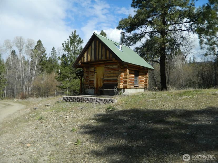 Property photo for 120 Sour Dough Creek Road, Tonasket photo 25